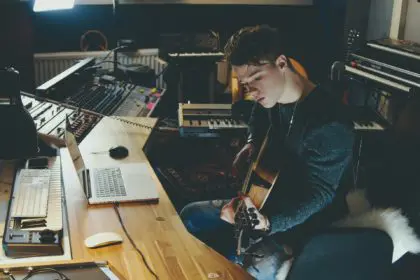 composer-chanson-guitare